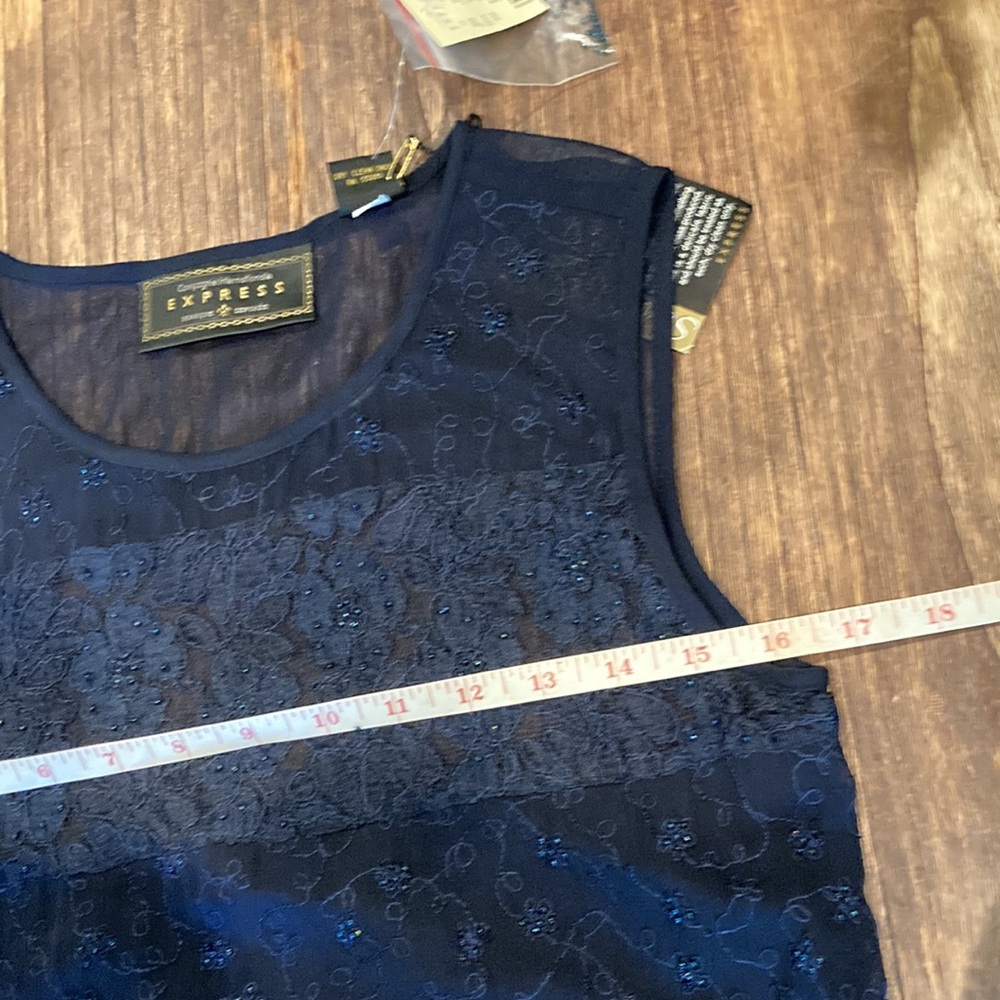Express top NWT - Picture 2 of 7
